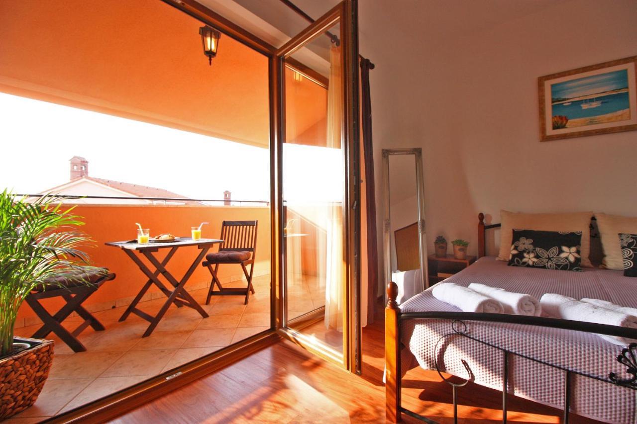 Brijunisol - 3 Apartments Top Position Near The Beautiful Beach Fažana Buitenkant foto