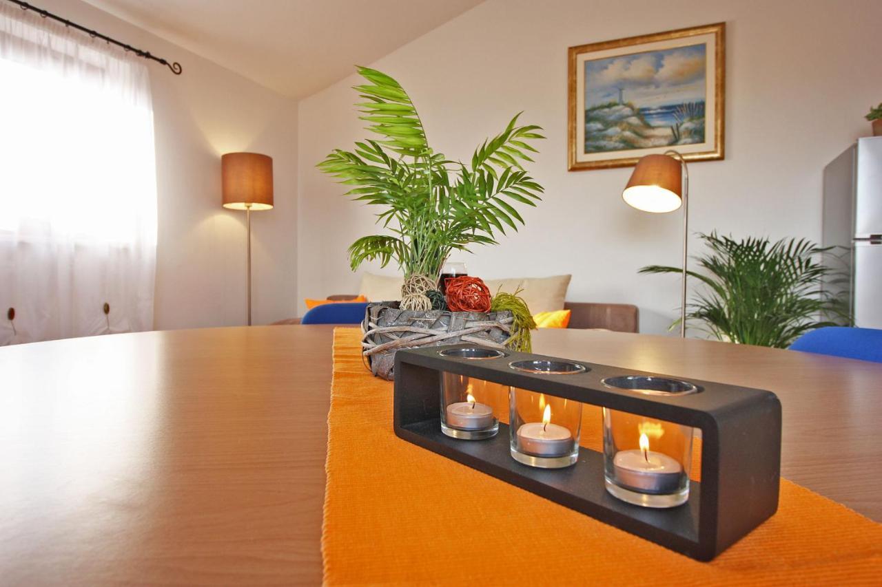 Brijunisol - 3 Apartments Top Position Near The Beautiful Beach Fažana Buitenkant foto
