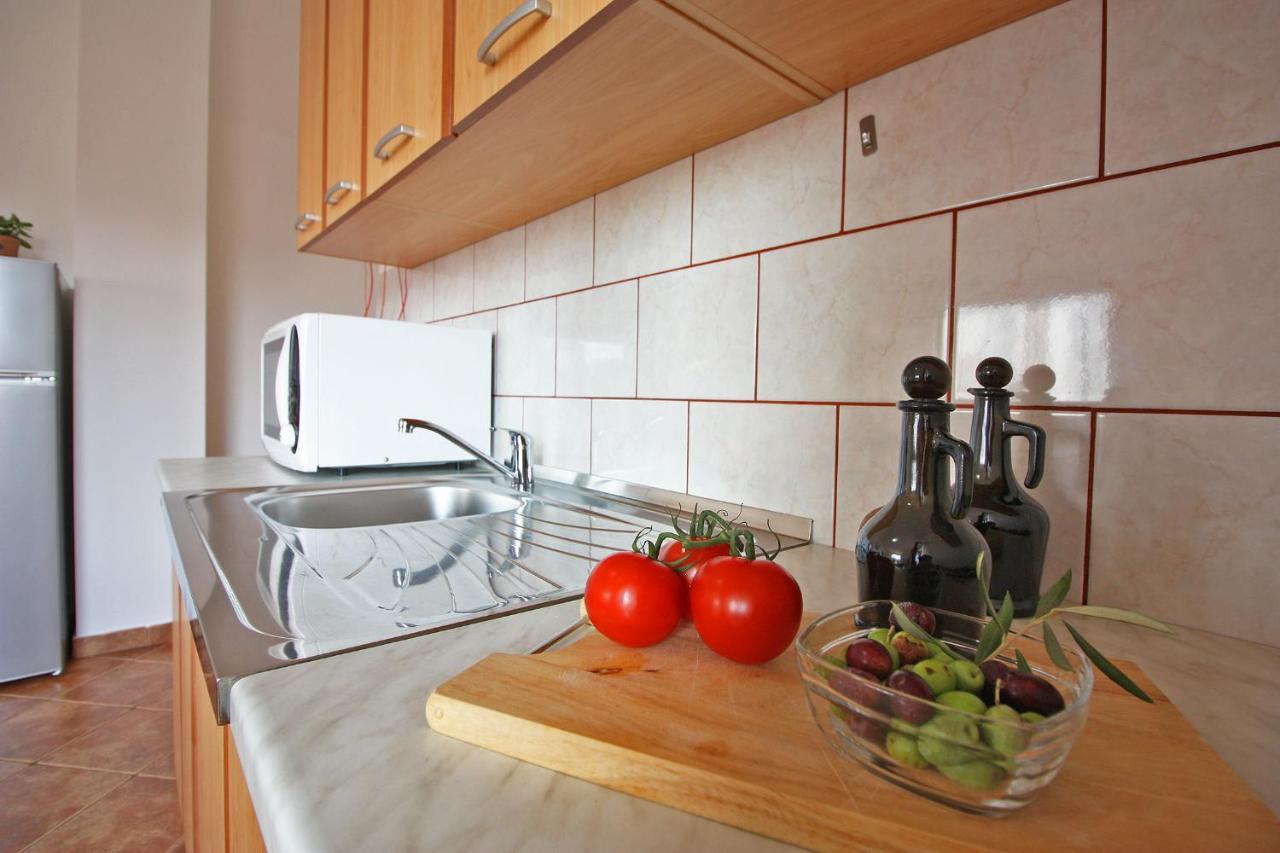 Brijunisol - 3 Apartments Top Position Near The Beautiful Beach Fažana Buitenkant foto