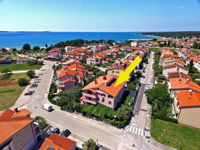 Brijunisol - 3 Apartments Top Position Near The Beautiful Beach Fažana Buitenkant foto