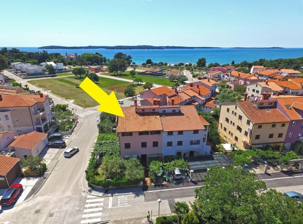 Brijunisol - 3 Apartments Top Position Near The Beautiful Beach Fažana Buitenkant foto